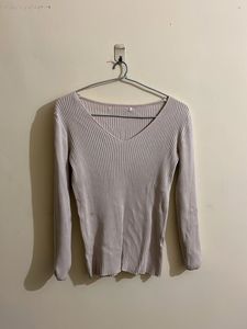 Ribbed V-Neck Long Sleeve Top