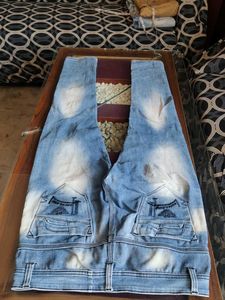 Men's Light Wash Denim Jeans