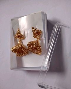 Sparkling Crystal Drop Earrings😍