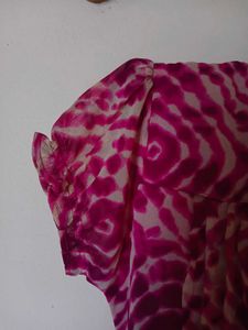 Vibrant Pink &amp; Beige Printed Short Kurta