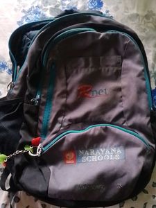 SCHOOL BAG NARAYANA