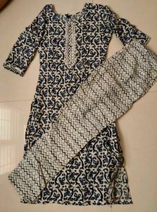 Stylish Printed Kurta Set