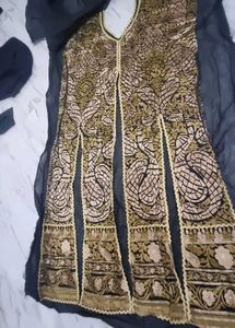 Elegant Embroidered Kurta Set with salawar
