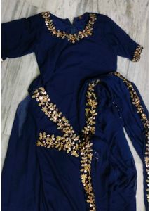 Designer gown Saree with Border
