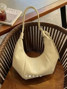 Stylish Butter Yellow Hobo Bag 💼