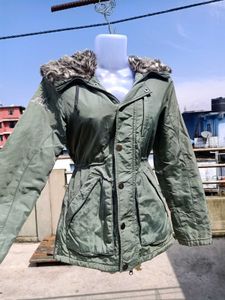 💚Olive Green Fur Hooded Jacket💚