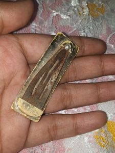 Sparkling Statement Clips (2 Piece)