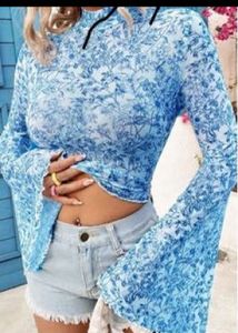 Chic Floral Print Bell Sleeve Top