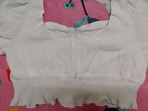 White Lace-up Puff Sleeve Top