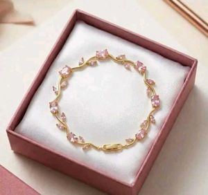 Elegant Pink Stone Leaf Bracelet