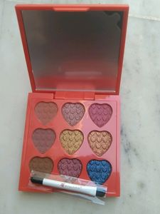 Myglamm Xoxo Eyeshadow Palette