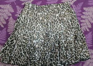 Leopard Print Ruffle Mini Skirt