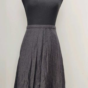 Pleated A-Line Midi Skirt