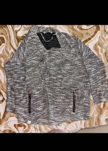Stylish Textured Knit Jacket