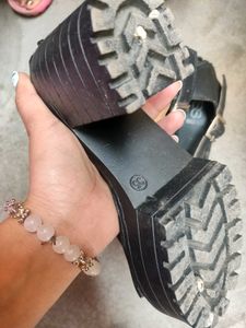 black heel