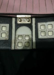 Unique House Shaped Novelty Hand Bag