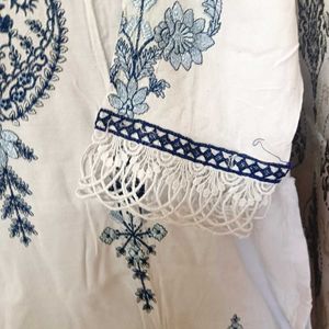 Elegant White &amp; Blue Kurta Set