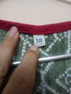 Embellished Bandhani Print Kurta