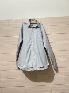 IMPORTED brand new Men's Classic Grey Button-Down