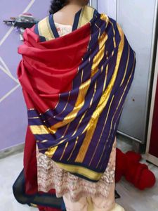 Elegant maroo Saree with Blue & Gold Border wit