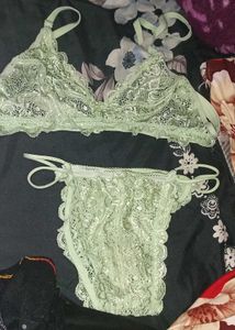 Price Drop Lace Lingerie Set 👙