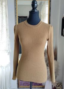 Ribbed Knit Long Sleeve Top