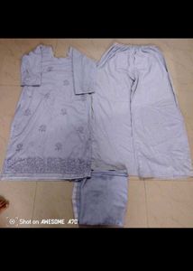 2 item grey Embroidered Kurta Set with clutch  com