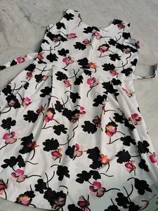 Floral Short Frock Sleeveless
