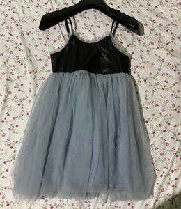 Chic Black &amp; Grey Tulle Dress