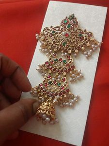 Elegant Indian head accessories