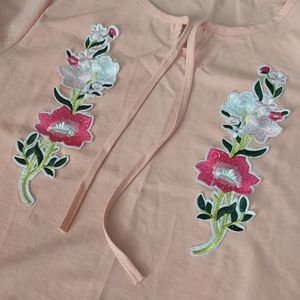 FREE SHIPPING Peachy Pink Floral Top