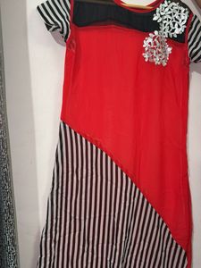 Red &amp; Black Striped Kurta