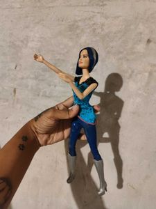 barbie movie rock n royals Doll Erika