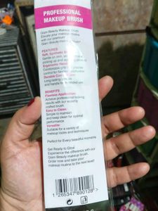 Glam Beauty Professional Makeup Brush