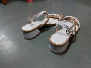 Zudio's Limited Edition Flats