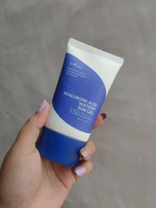 ISNTREE Hyaluronic acid sun gel