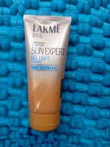 Lakme Gel Light Sunscreen