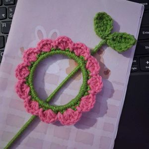 Crocheted Flower Bun Stick