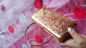 Hand Purse