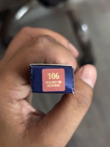 Estee Lauder Pure Color Explicit Lipstick