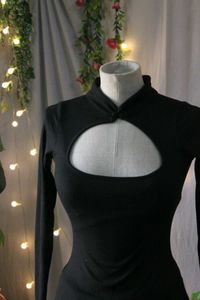 Chic Black Cutout Long Sleeve Top