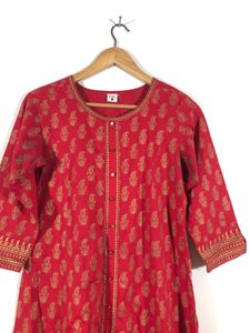 Red Printed Kurta(Women’s)