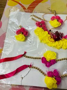 Beautiful Flower Jewellery