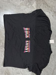 Graphic Crop Top