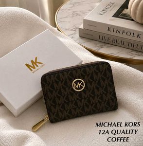 Micheal kors wallet