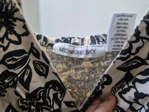 Black &amp; Beige Floral Printed V-Neck Top
