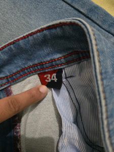 Tommy Hilfiger Light Wash Jeans