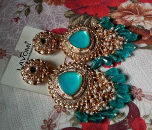 Stunning Teal & Gold Earrings