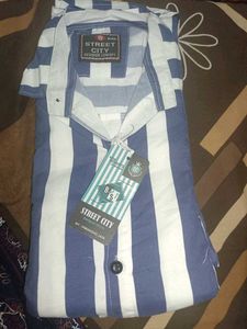 Abstract Print Button-Down Shirt