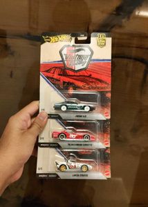 Hot wheels premium vintage set of 3 (Imported)